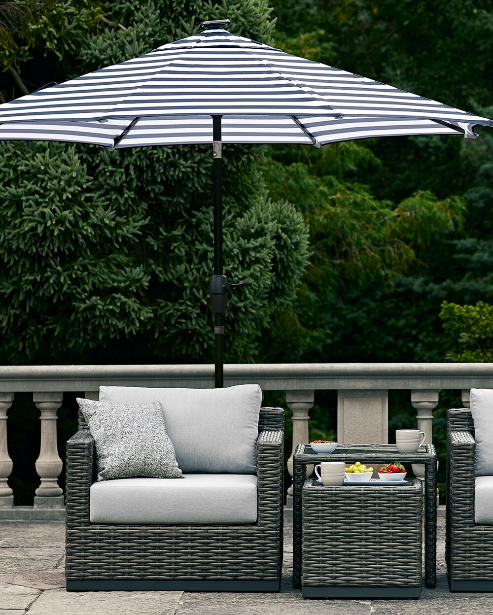 1 and 3 8 inch diameter patio umbrella AreShark 9ft 3-Tier Umbrellas, Outdoor with Sturdy Ribs UV Protection Windproof, Market Table Umbrella w/Push Button Tilt & Crank for Pool, Porch, Deck, Garden(Lake Blue) : Patio CR123 Pure Garden 9-ft. Half Color:Charcoal/Grey 1.5in diameter strong pole